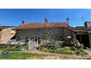 Maison à vendre 0 pièce 116 m² - Étrigny (71) - 130 000€