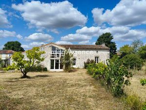 2 maisons avec jardin 5350m2 ***Négociation possible***