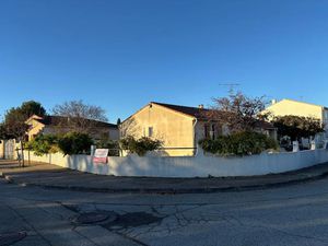 Vente maison 5 pièces 97 m² à Marguerittes (30320)  271 000 €