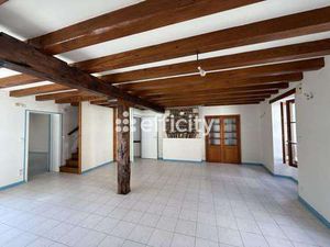 Vente Appartement 6 pièces et plus à Sauzé-Vaussais (79190) : à vendre 6 pièces et plus / 