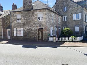 JUVIGNY VAL D'ANDAINE - Maison 3 chambres 110m2 + terrain + Grand bâtiment