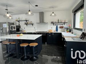 Vente maison 10 pièces 212 m² à Henin-beaumont (62110)  515 500 €