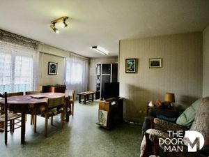 Vente appartement 5 pièces 105 m² à Bourges (18000)  132 000 €