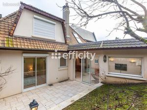 Maison 6 pièces 180 m²