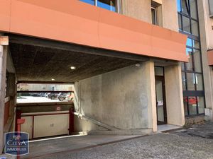 Parking à louer - Montauban (82) - 57€