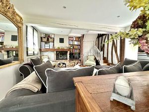 Maison de 140 m² à Camon