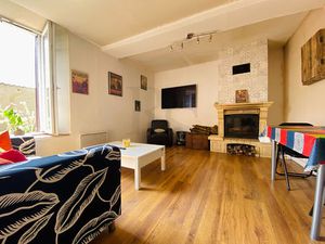 Maison de ville en pierre ? Idéale pour un premier achat ? Saint-Rémy-du-Val