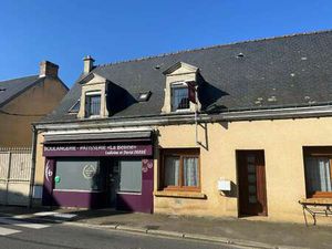 Vente Immeuble à Laigné-en-Belin (72220) : à vendre / 250m² Laigné-en-Belin