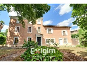 Vente maison 9 pièces