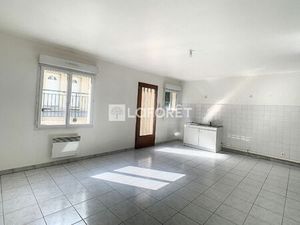 A LOUER - APPARTEMENT DE TYPE F3