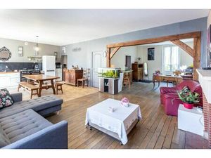 Vente maison 6 pièces 111 m² Saint-Doulchard (18230)