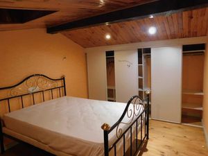 Location meublée appartement 2 pièces 33 m² à Libourne (33500)  640 €