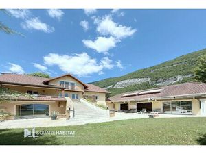 Maison de luxe à vendre à Nances