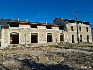 Immeuble 26 pièces 750 m²