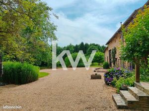 Longère 9 pièces 312 m²