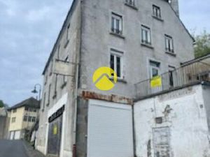 Maison 12 pièces 232 m²