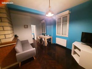 T3 RDC Forges Hyper centre ville  libre de suite