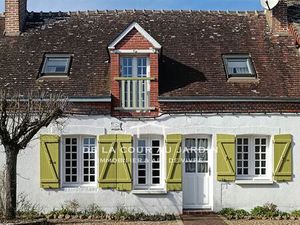 Exclusivité **SOUS OFFRE** - Longère de 1800 avec jardin d'hiver