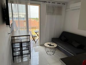 Location meublée appartement 2 pièces 20 m² à Canet-en-Roussillon (66140)  470 €
