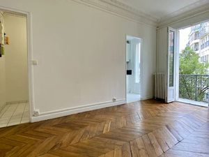 Vente appartement 2 pièces 38 m² à Livry-Gargan (93190)  157 000 €
