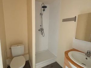 Location appartement 1 pièce 35 m² à Lannion (22300)  505 €
