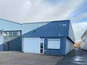 Local d'activités à louer