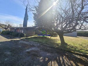 Local d'activités à vendre