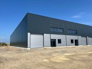 Local d'activités à louer