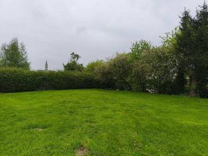 Terrain constructible viabilisé à vendre