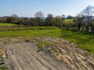 Terrain constructible viabilisé à vendre