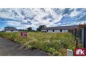 Terrain constructible viabilisé à vendre