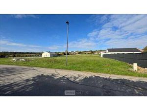 Terrain constructible viabilisé à vendre