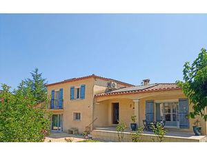 Maison Collias m² T-5 à vendre  470 000 €