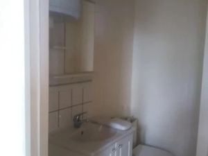 Location appartement 1 pièce 25 m² à Lannion (22300)  395 €