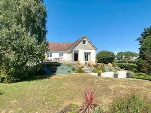 Vente Maison à Saint-martin-de-brehal (50290) : à vendre / 129m² Saint-martin-de-brehal