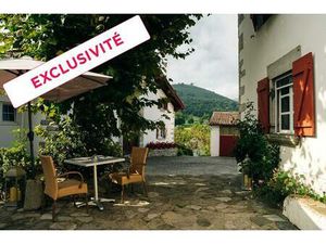 MAISON BASQUE 18e siècle  11 pièces  6 chambres