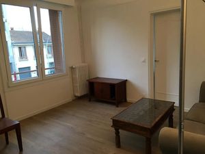 Location meublée appartement 2 pièces 51 m² à Gennevilliers (92230)  1 250 €