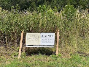 Terrain constructible à vendre