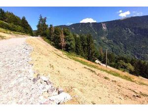 Terrain constructible viabilisé à vendre