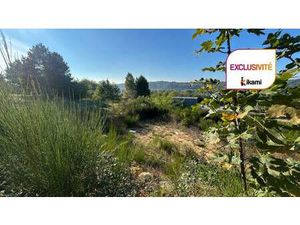 Terrain constructible viabilisé à vendre