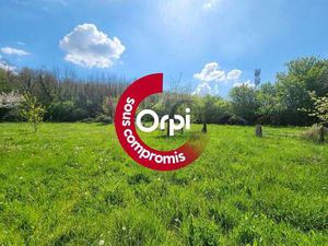 Terrain constructible viabilisé à vendre