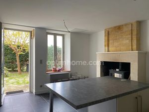 Location maison 5 pièces 110 m² à Saint-Caprais-de-Bordeaux (33880)  1 100 €