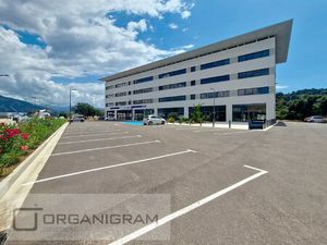 AJACCIO-BALEONE CALDANICCIA-LOCAL COMMERCIAL-177.99 m²