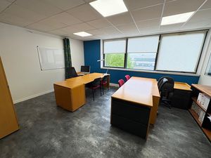 Location Local commercial 58m² LABEGE 31670