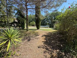 Maison 10 pièces 200 m² à vendre / acheter saint-cannat 13760 ? | ERA Immobilier