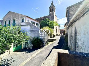 MAISON DE VILLAGE 186 M2 AVEC CINQ CHAMBRES  GARAGE  ATELIER