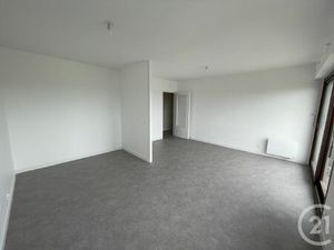 Location Appartement 1 pièce 44m² CHATEAUROUX 36000