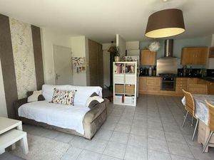 À Vendre - Duplex 4 Pièces avec Grande Terrasse - 83 m² h