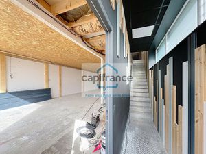 Local professionnel à louer PORTE DE SAVOIE 280m2 2 600€/mois HT/HC
