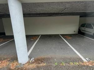 A VENDRE Place de parking Couverte- Angers - secteur La Madeleine